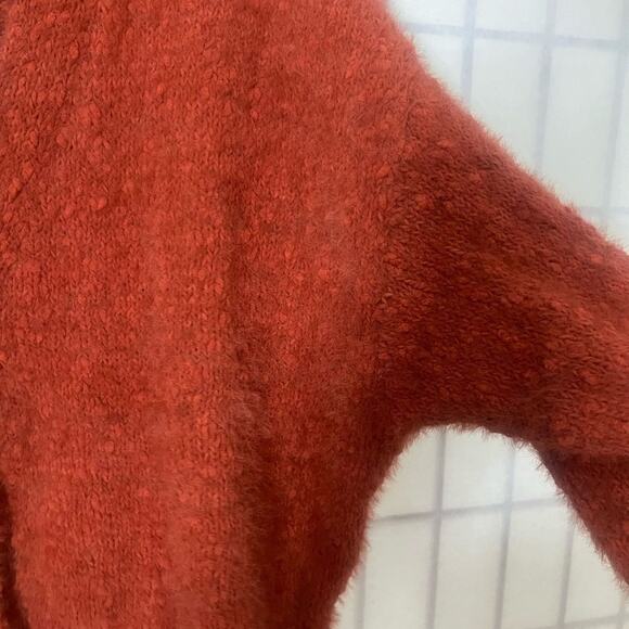 LULUS NWT KEPT ME‎ BUNDLED BULKY KNITTED CARDIGAN SWEATER SIZE L - Picture 4 of 10